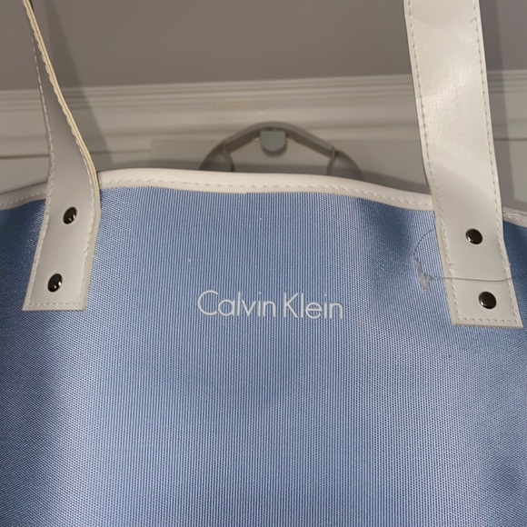Calvin Klein Light Blue and White Tote Bag - Picture 3 of 4